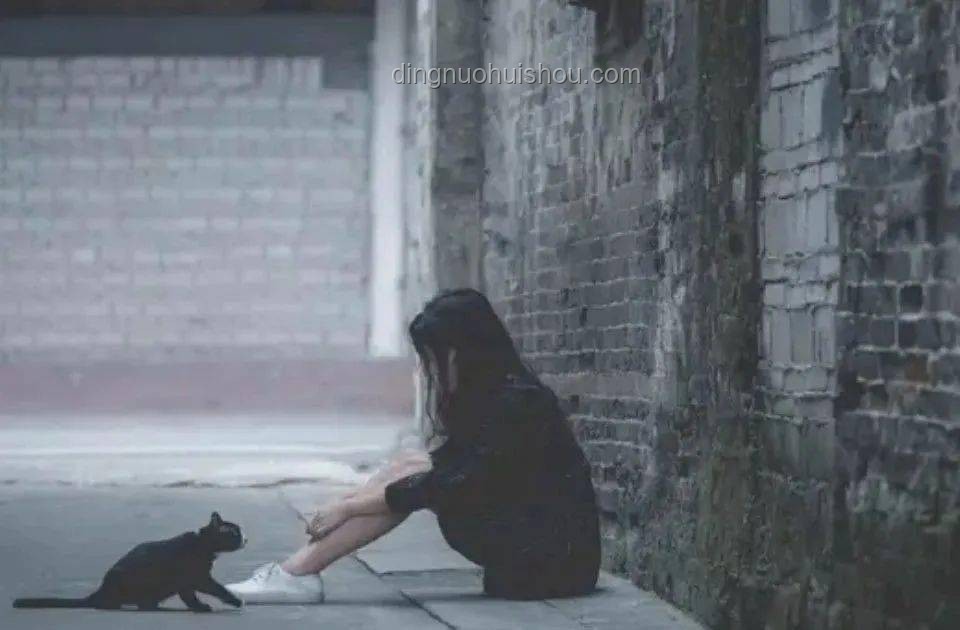 **如何在独处时，避免「孤独」并享受自己的独处时光？**